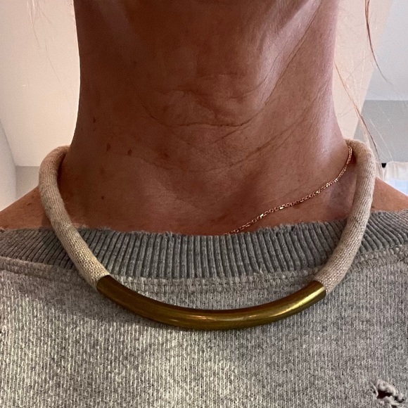 Anthropologie Jewelry - Anthropologie Linen and Brass Choker.